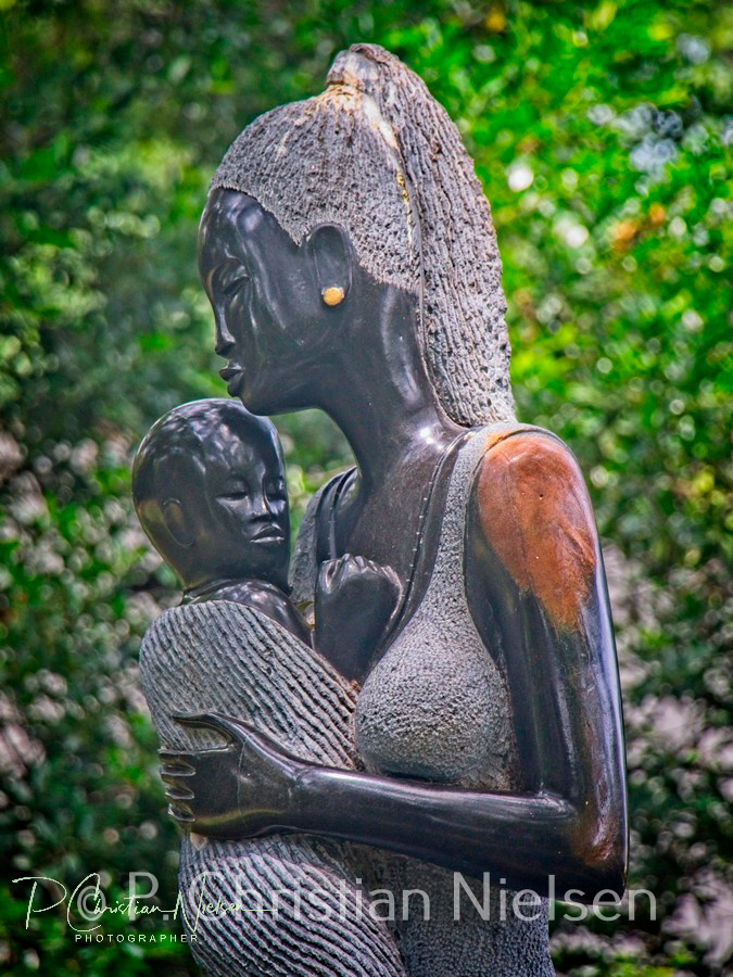 IMG_9098Mother & Child2
